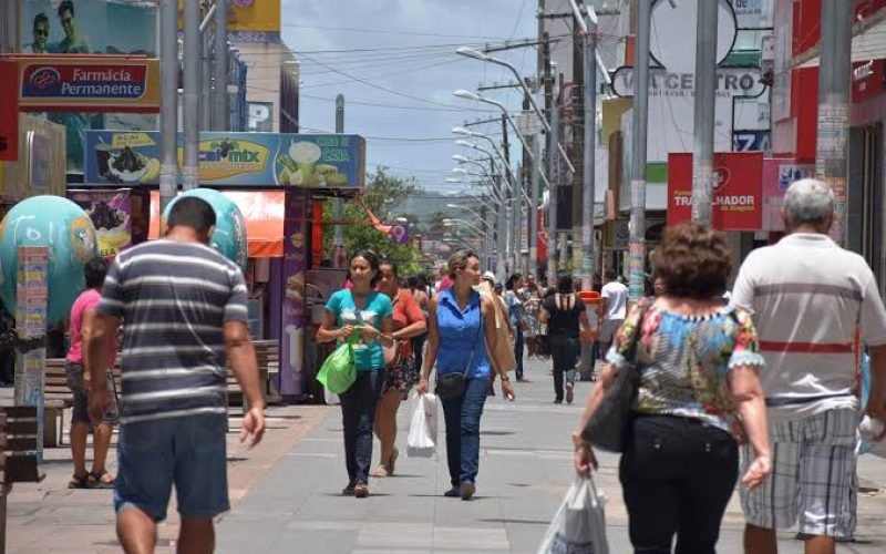 Comércio de Maceió abrirá aos domingos em dezembro para impulsionar vendas