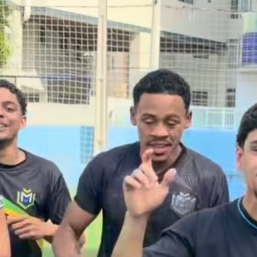 Louvores, alegria e descontração: jovens conquistam a internet com vídeos espontâneos