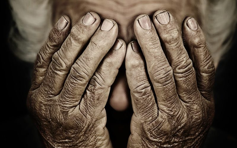 Defensoria garante prisão domiciliar para idoso de 78 anos com problemas de saúde