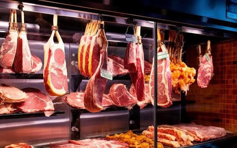 Adolescentes são apreendidos após tentativa de furto de peças de carne em supermercado de Arapiraca