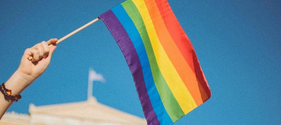 Há 36 anos, OMS deixava de considerar homossexualidade uma doença