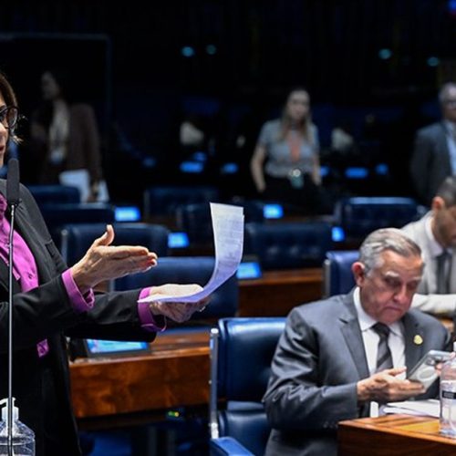 Senadores aprovam projeto que dificulta aborto em crianças vítimas de estupro