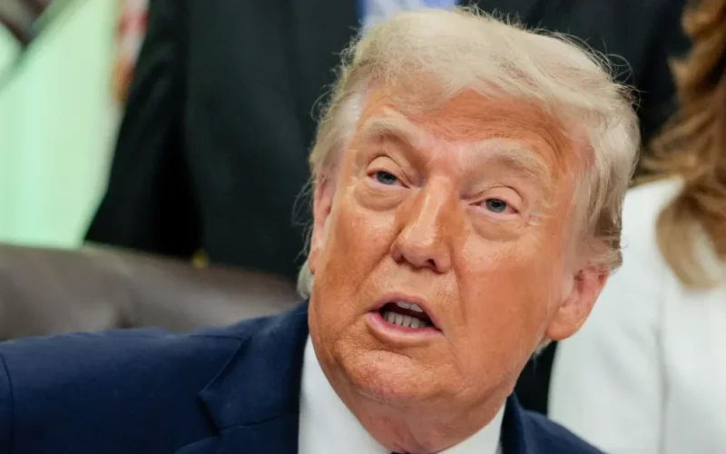 Trump afirma que acordo com o Irã é provisório e ameaça retomar bombardeios