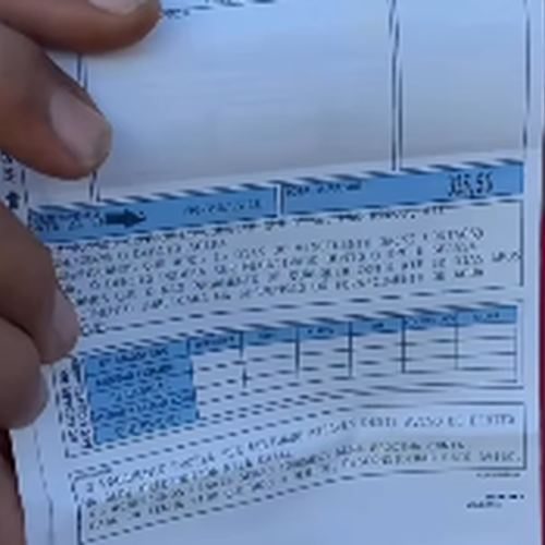Conta não fecha: morador de Arapiraca vende chicletes na feira de Craíbas para poder pagar conta de água