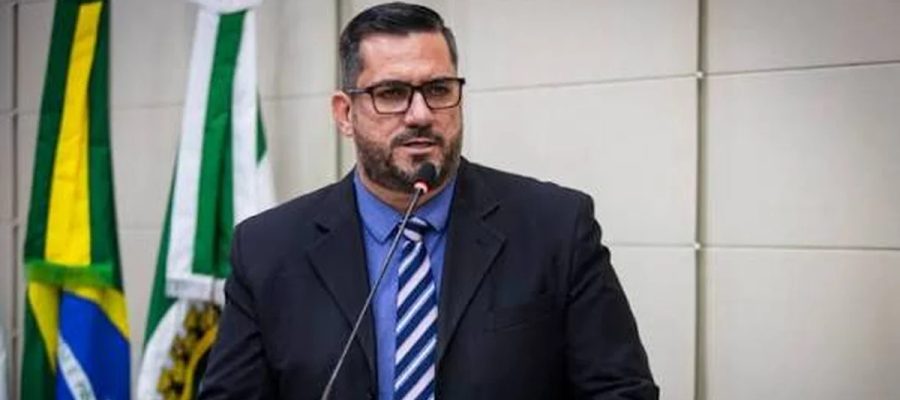 Leonardo Dias ironiza Renan Filho após fala sobre esquerda: “Mentiu ou foi exorcizado?”