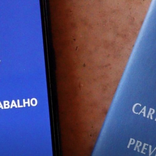 Projeto que acaba com escala 6×1 deve ser votado até 26 de maio, diz relator