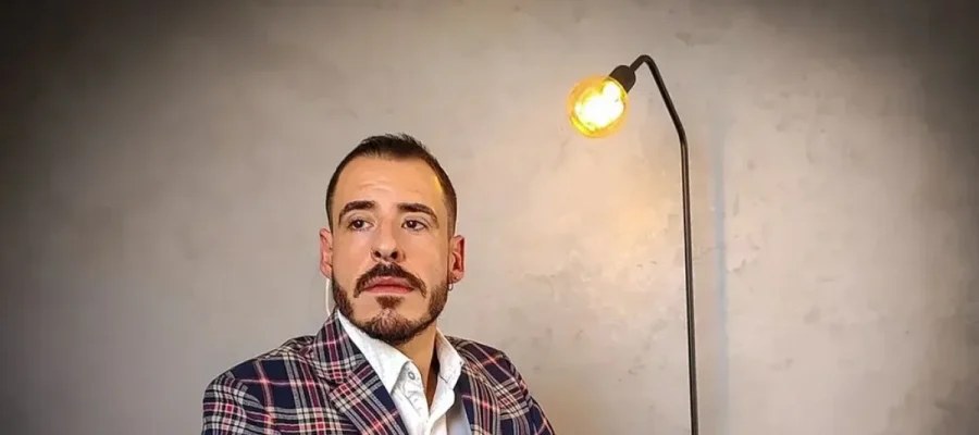 Deputado petista propõe lei para barrar conteúdos “redpill” e misóginos em Alagoas