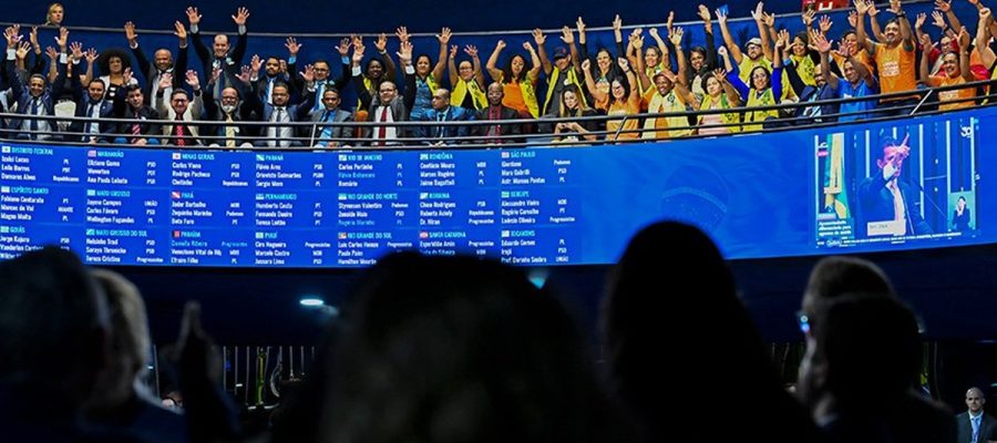 Senado aprova aposentadoria diferenciada para agentes de saúde