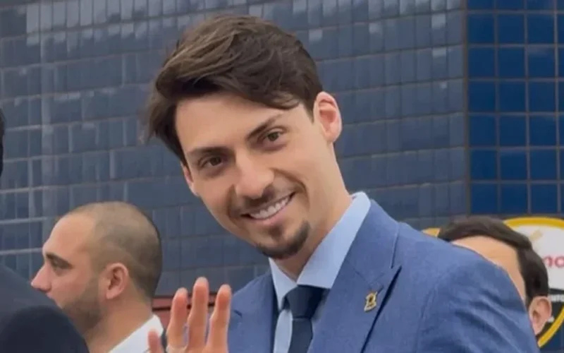 Jair Renan: filho de Bolsonaro pode perder vaga em comissão de Segurança de Balneário Camboriú por faltas