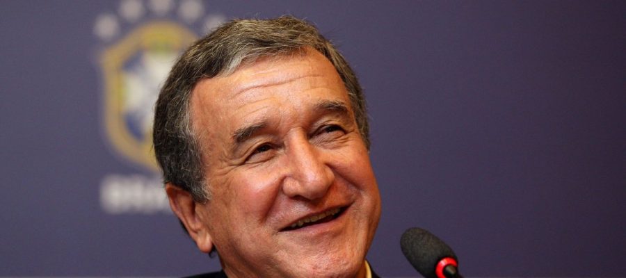 Ex-técnico da seleção brasileira, Parreira tem piora no estado de saúde e passará por cirurgia neste sábado
