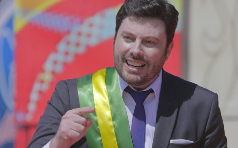 MBL quer humorista Danilo Gentili como candidato à Presidência em 2026