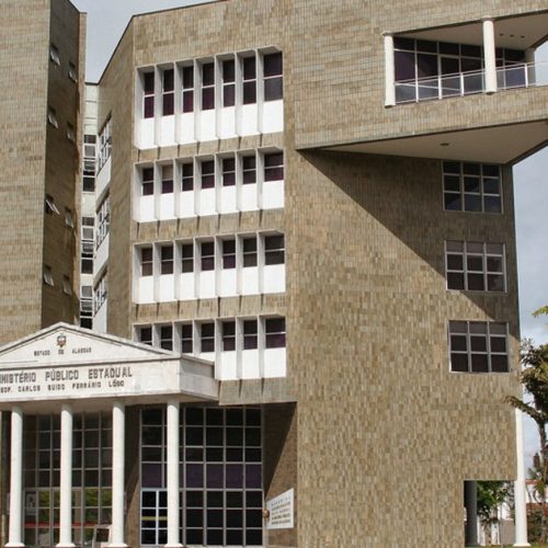 MP cobra funcionamento 24h de delegacias da mulher em Maceió e aponta falhas no atendimento