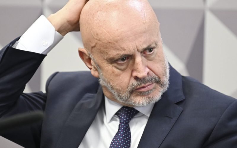 STF manda Papuda explicar suposta pressão por delação de “Careca do INSS”