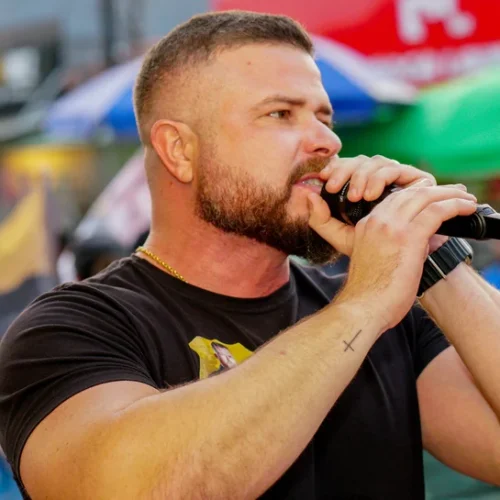 “Quando o Estado não protege, empurra vítimas ao limite”, diz Thiago Prado sobre médica que assassinou ex-marido