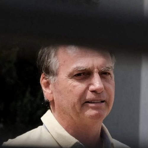 Bolsonaro segue com quadro persistente de desequilíbrio corporal, dizem médicos ao STF