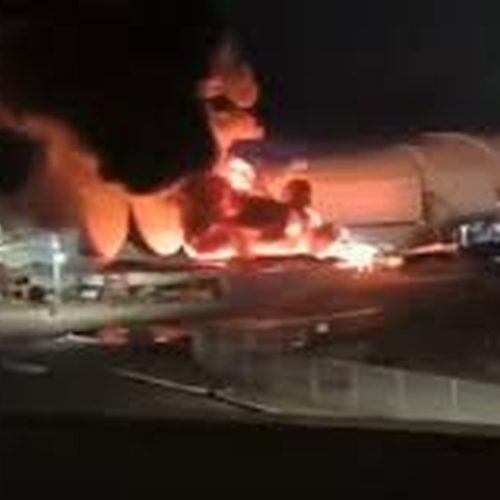 “Quem sabe um dia eles voltam”: vídeo emocionante mostra destruição do Circo do Tiru após incêndio