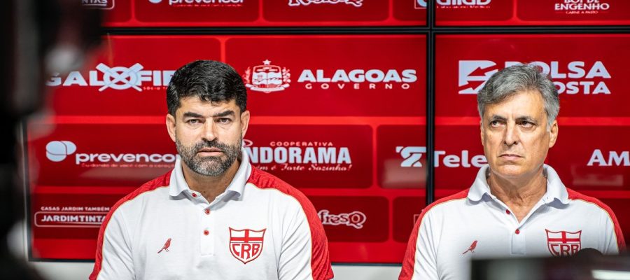 CRB mantém cautela e segue sem executivo de futebol após saída de Ari Barros
