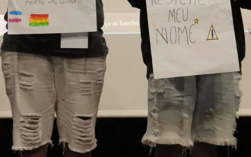 Deputados de Alagoas aprovam lei que permite pais proibirem filhos em atividades sobre gênero