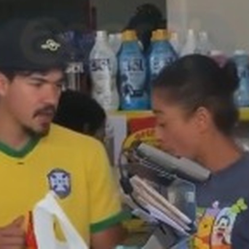 Vídeo: Ato de solidariedade em supermercado termina com surpresa emocionante para mãe de três filhos