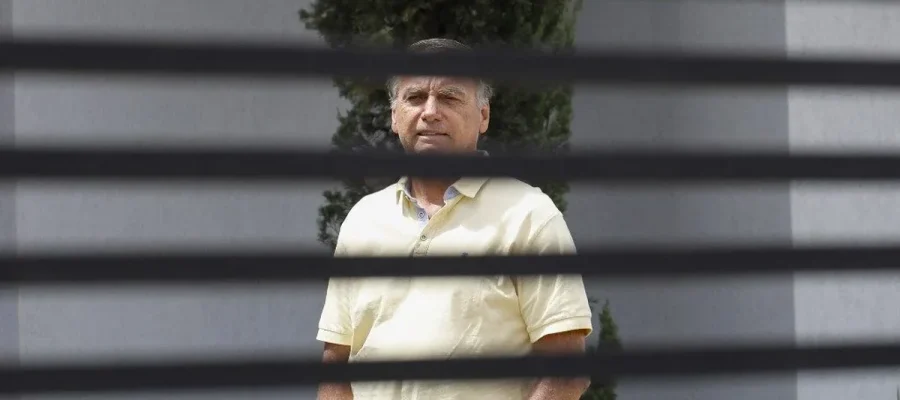 Congresso Nacional decide na quinta-feira (30) se aprovará projeto que pode diminuir pena de Bolsonaro