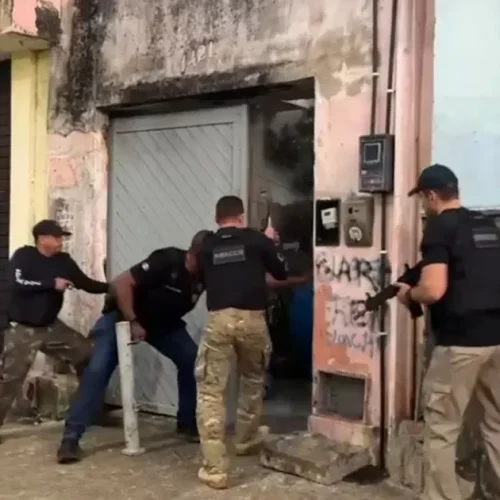 Operação prende suspeitos de vender drogas sintéticas e maconha gourmet em festas de Maceió