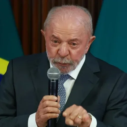 Após tarifaço dos Estados Unidos, Lula diz que vai ao G7 para ‘botar ordem na casa’