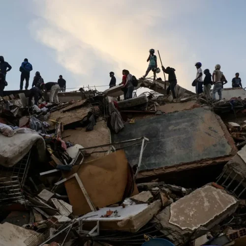 Após terremotos que deixaram mais de 1,4 mil mortos, Venezuela registra novo tremor