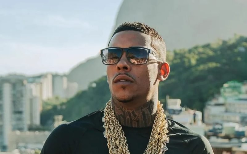 Poze do Rodo é condenado por chamar seguidora de “bolo-fofo”nas redes