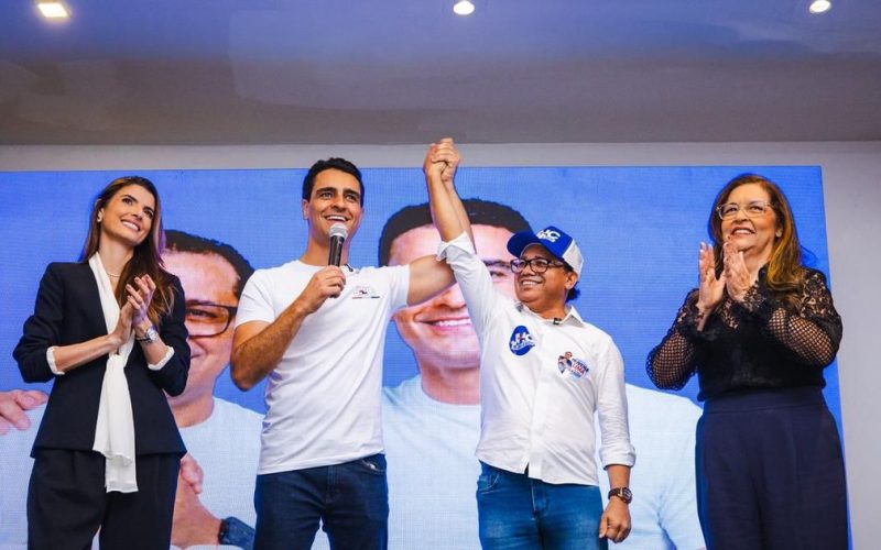 Com o apoio de JHC, Pastor Oliveira Lima lança pré-candidatura a deputado estadual em Maceió