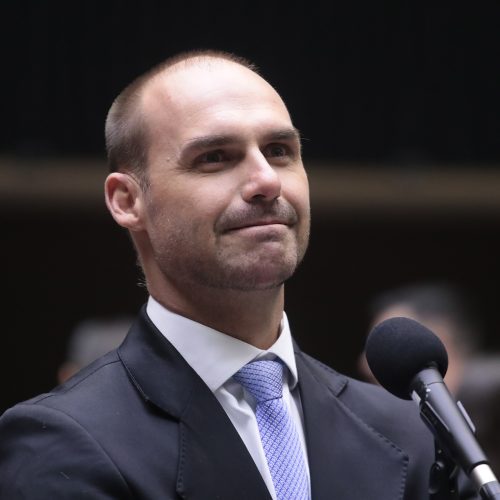 STF marca julgamento de denúncia contra Eduardo Bolsonaro para 21 de novembro