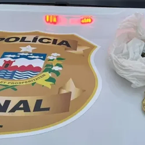 Visitante é presa em flagrante ao tentar levar drogas para presídio de segurança máxima em Alagoas