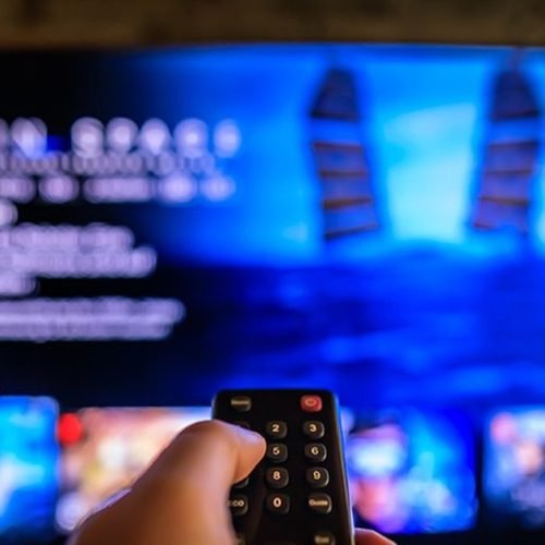 Streaming pode ficar mais caro? Conselho aprova recomendações para regulamentar plataformas