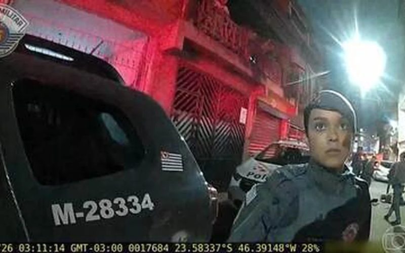 “Relaxa, agora já foi”: câmera corporal mostra minuto a minuto de abordagem que terminou na morte de mulher