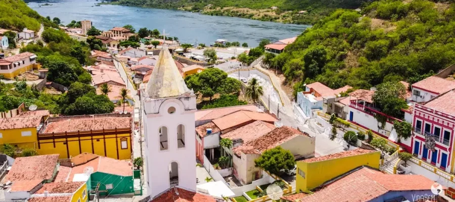 Jovem morre afogado em área proibida durante banho com amigos em Piranhas, sertão de Alagoas