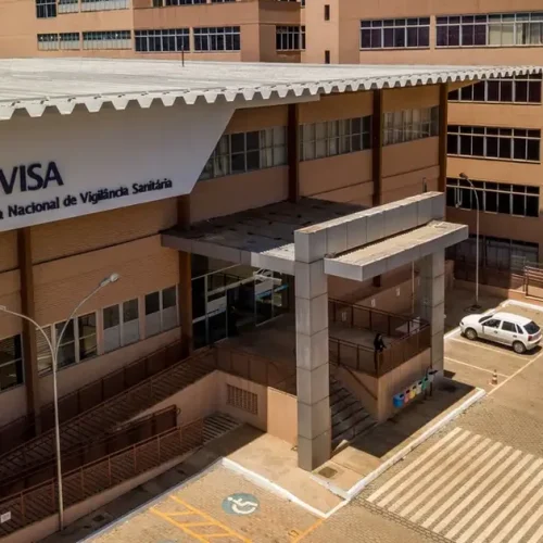 Anvisa discute norma para manipulação de canetas emagrecedoras