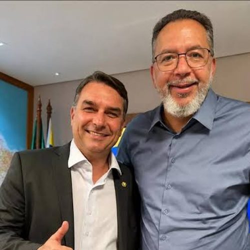 Aliado de Flávio no Rio é alvo da PF e amplia desgaste na pré-campanha presidencial