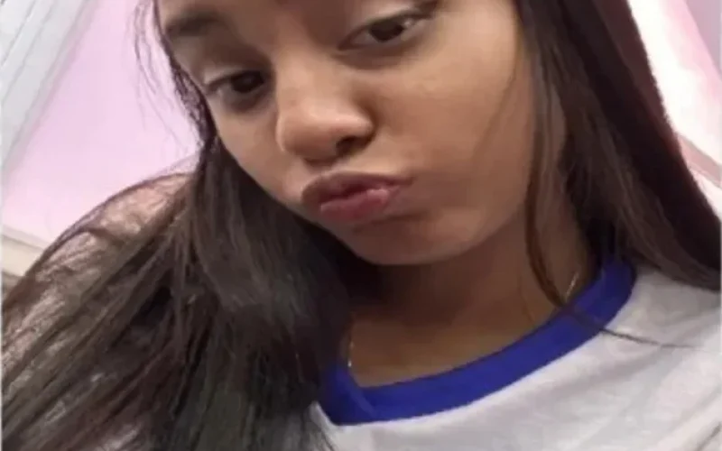 Família procura adolescente de 13 anos desaparecida na Ponta verde