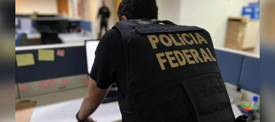PF descobriu via WhatsApp fonte de jornalista crítico de Dino