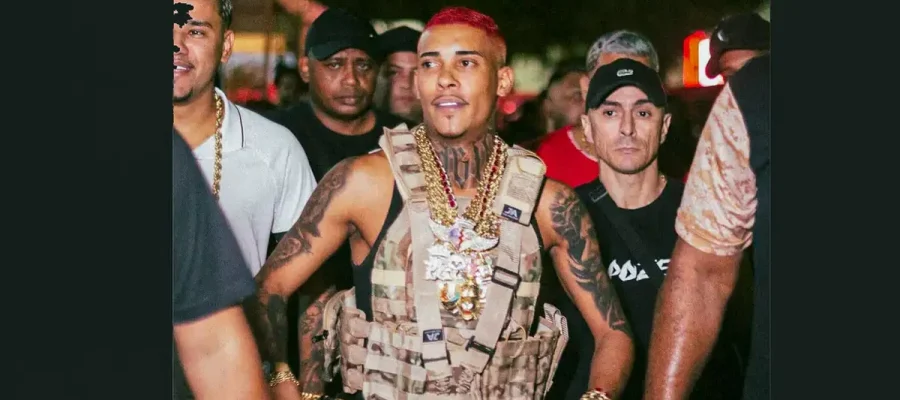 MC Poze do Rodo deixa presídio após decisão da Justiça Federal e reecontra família