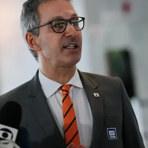 Zema rebate Gilmar: “O Supremo é o incendiário do Brasil”