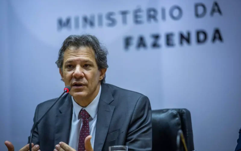 “Brasil e EUA têm 200 anos de relação; não há motivo para esse impasse”, diz ministro Haddad em coletiva