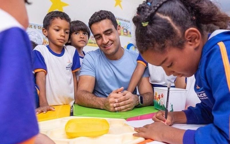 JHC apresenta creche Gigantinhos Morada do Planalto para 600 crianças em Maceió