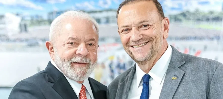 Para presidente do PT, recuo dos EUA confirma que “Lula não se curvou”