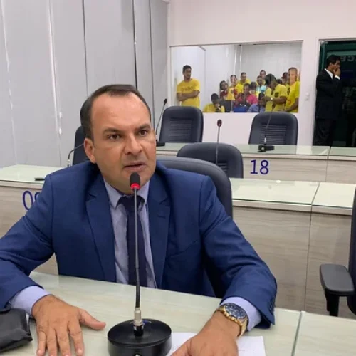 Empresário alagoano protesta contra ação do Governo de Alagoas por ceder terreno a rede de fora e ampliar impostos para empresários locais