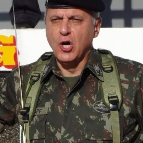 General atacado por bolsonaristas por informar sobre o golpe de 8 de janeiro quebra o silêncio
