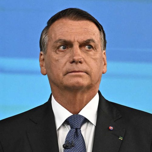 Bolsonaro é orientado por advogados a não comparecer ao próprio julgamento no STF