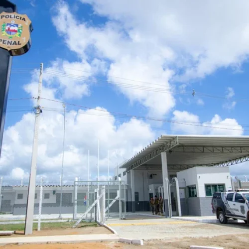 Direitos humanos pede investigação sobre denúncias de tortura e superlotação em presídios alagoanos