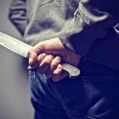 Avô e neta vão parar na delegacia após troca de ameaças em Arapiraca