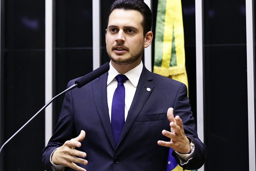 TRE-AL anula votos de João Catunda e Nivaldo Albuquerque retorna à Câmara dos Deputados