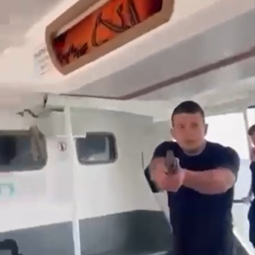 Defesa sustenta legítima defesa em caso de PM que baleou homem em lancha